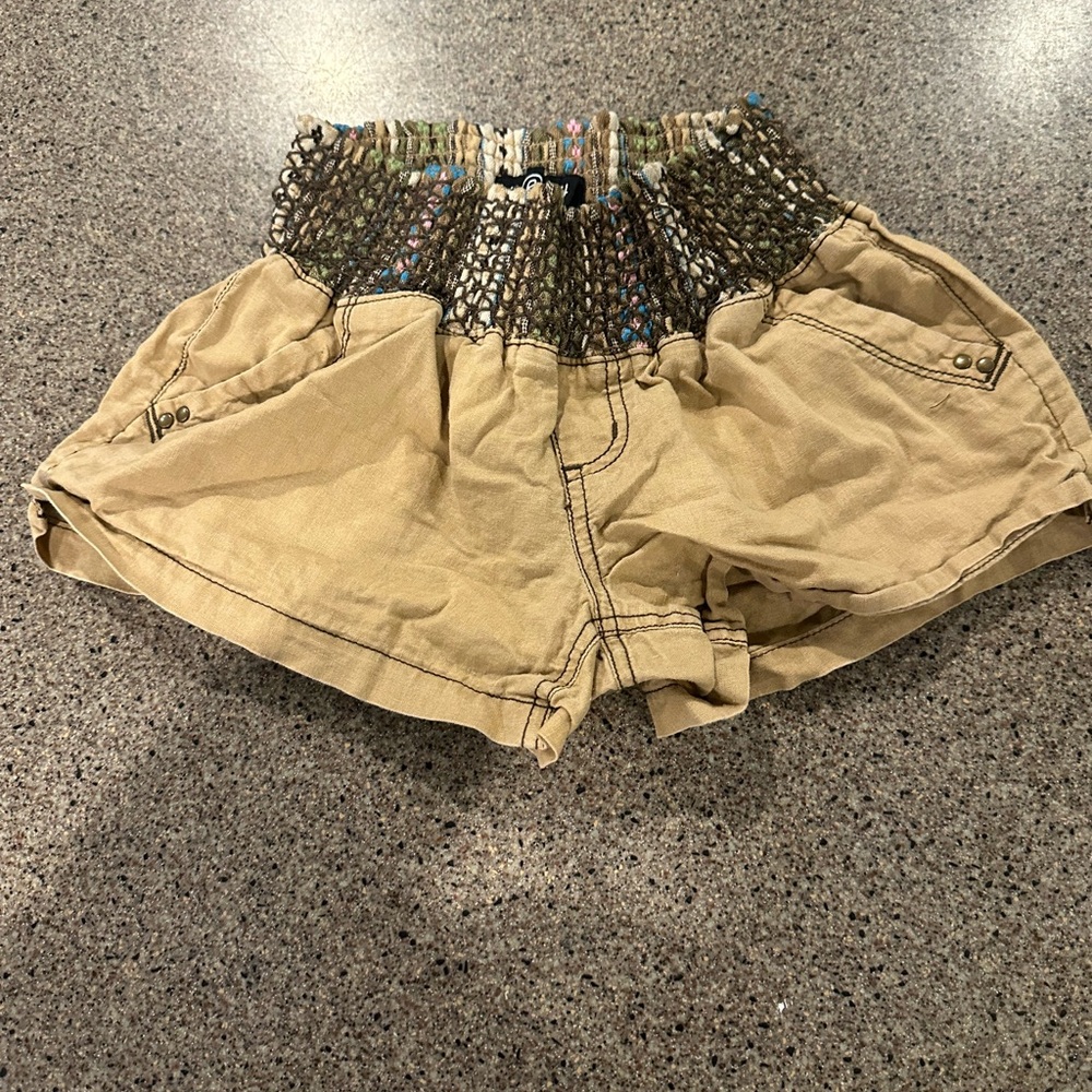 Girls shorts